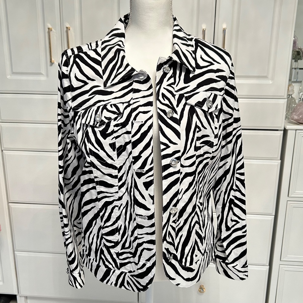 Attyre New York Jacket